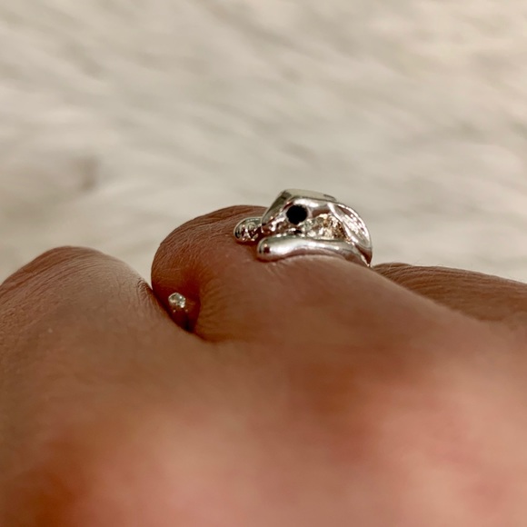 Silver Bunny Ring - Picture 3 of 4